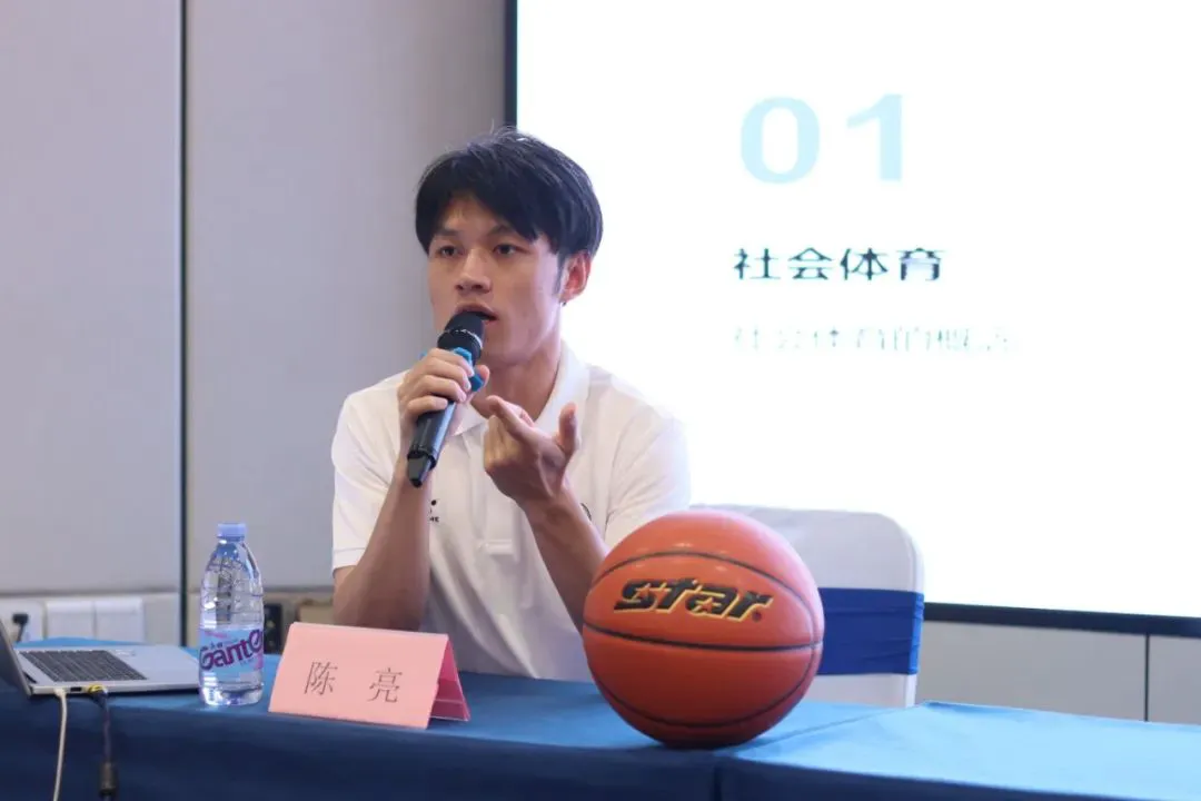 刻苦训练篮球时如何避免受伤的建议_0